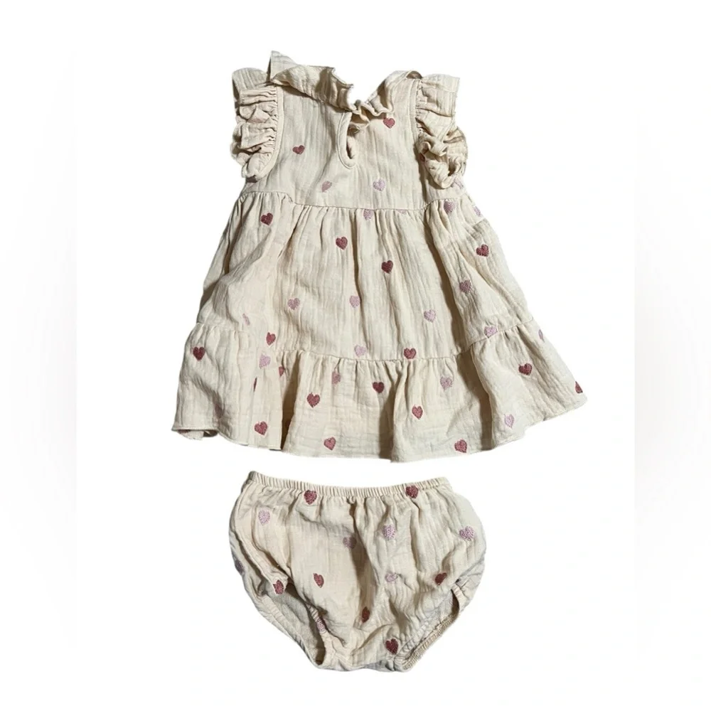 Quincy Mae Cream and Pink heart Charlotte dress embroidery NWOT 6-12 months